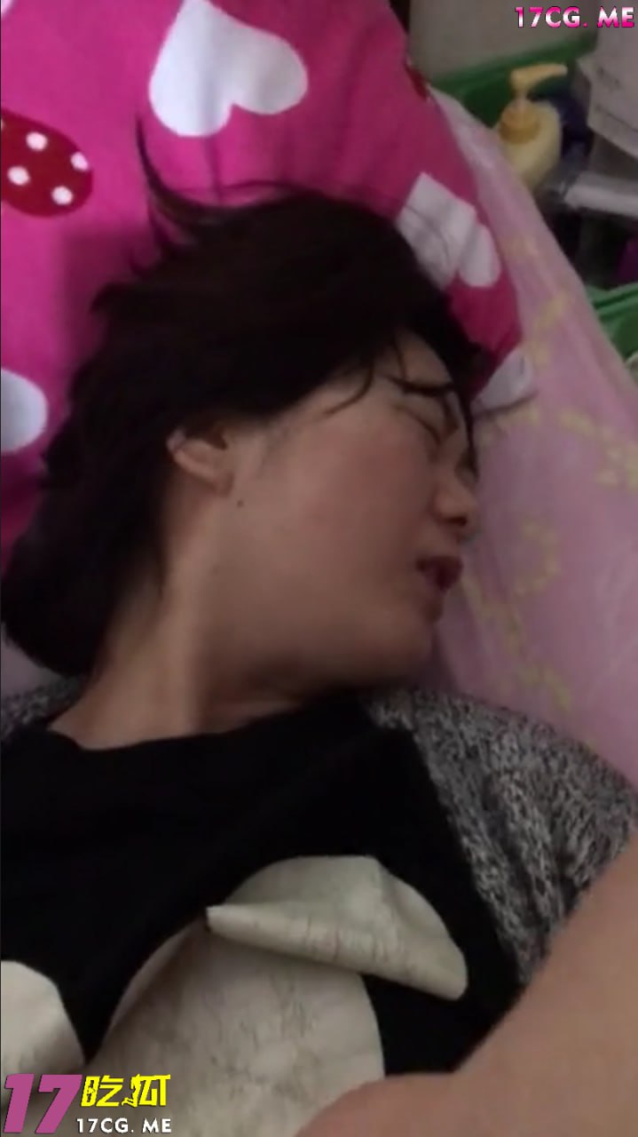 82903-2.jpg 82903-2.jpg